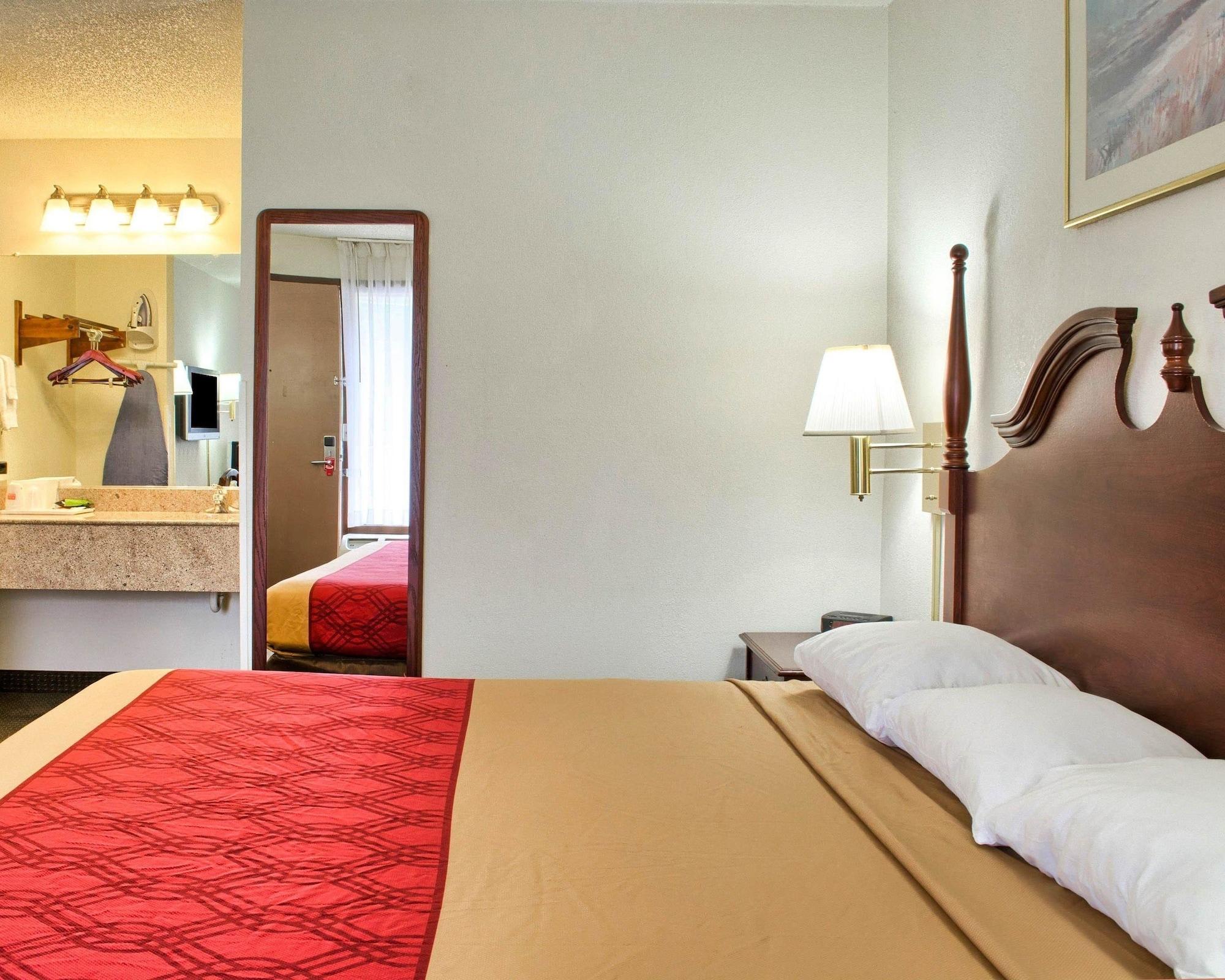 Econo Lodge Ричмонд Экстерьер фото